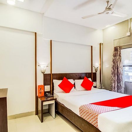 Oyo Flagship 19825 Hotel Panchratna Panvel Eksteriør bilde