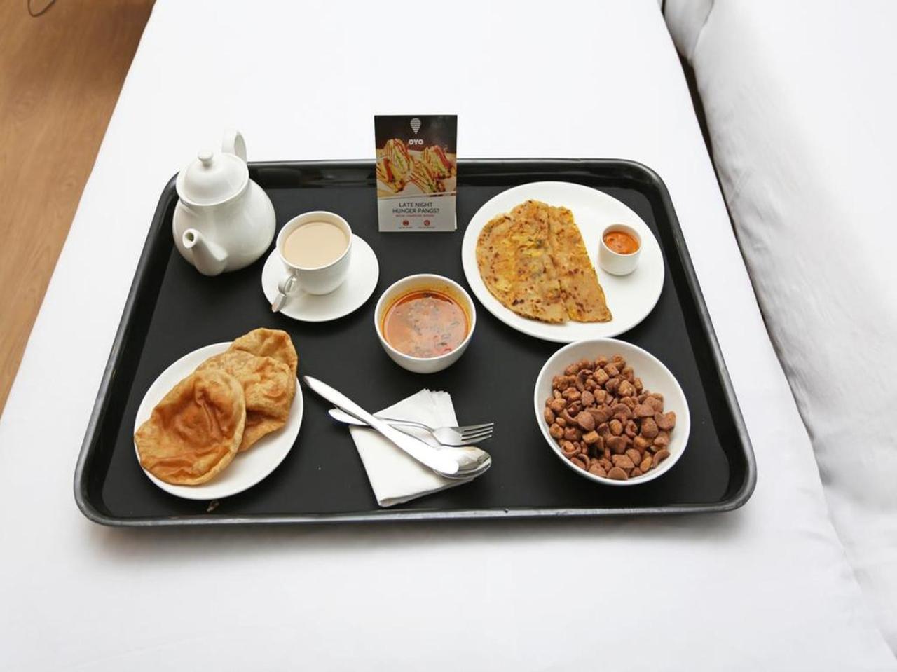 Oyo Flagship 19825 Hotel Panchratna Panvel Eksteriør bilde